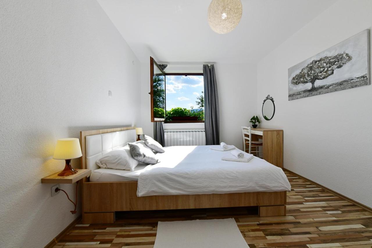 Holiday Home Ostrun Rakovica Exterior photo