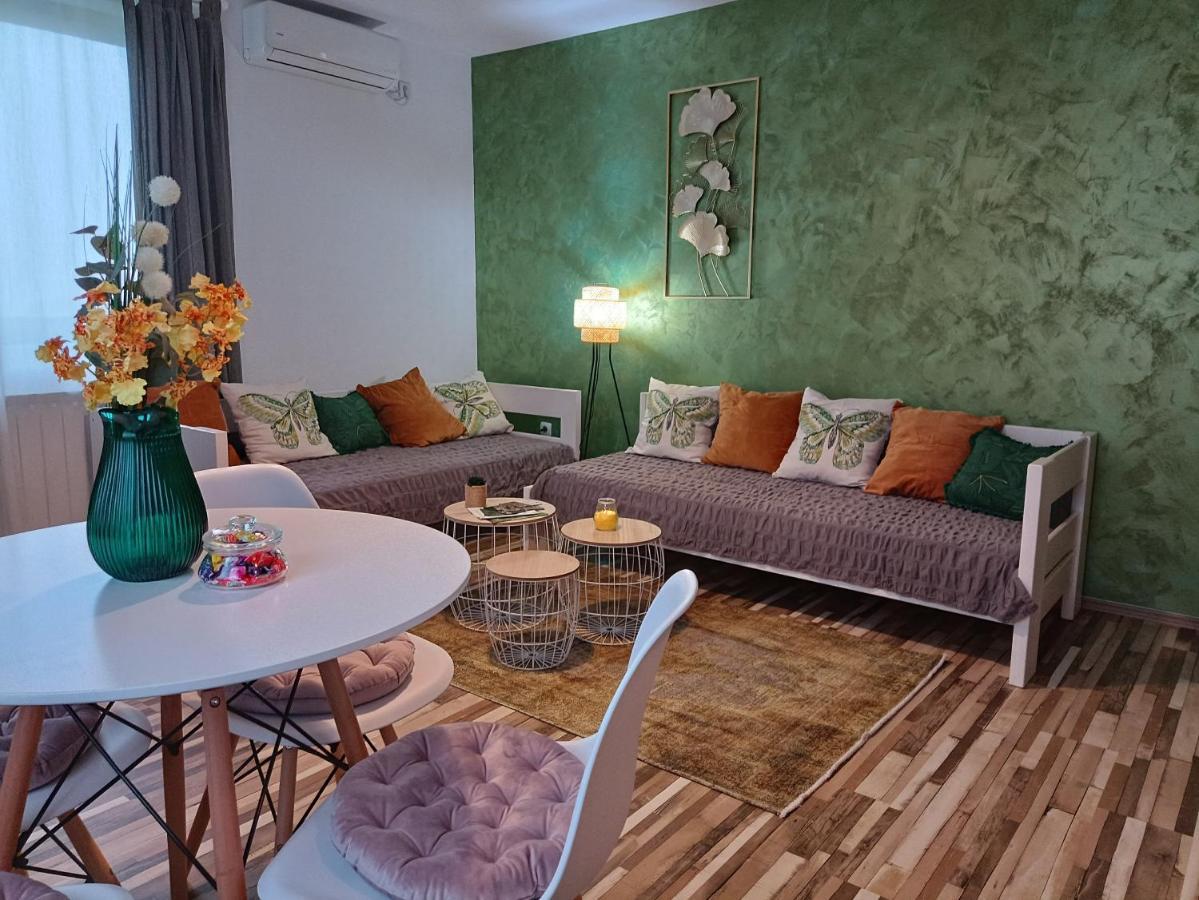 Holiday Home Ostrun Rakovica Exterior photo